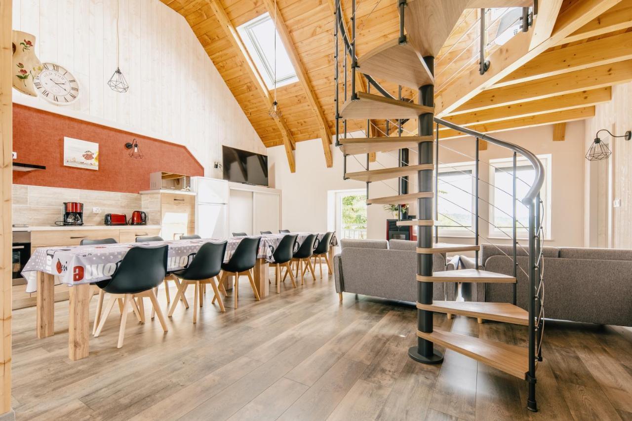 Apartmán L'Escapade A La Banut Jallandrieux Exteriér fotografie
